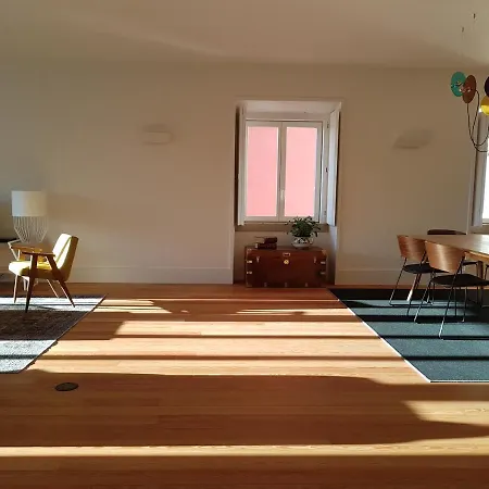 Hills Lapa Design Апартаменты Лиссабон